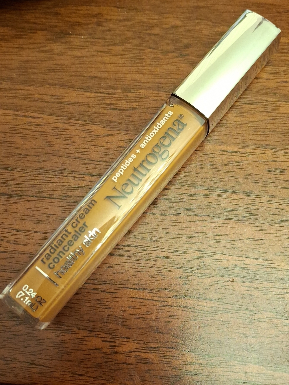 Neutrogena Radiant Cream Concealer 7.1ml New - 02 Pecan Med/Deep